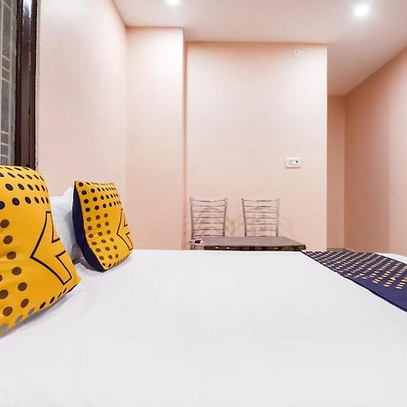 Spot On 63000 Hotel S.S. Plaza Banthra Sikandarpur Exterior photo