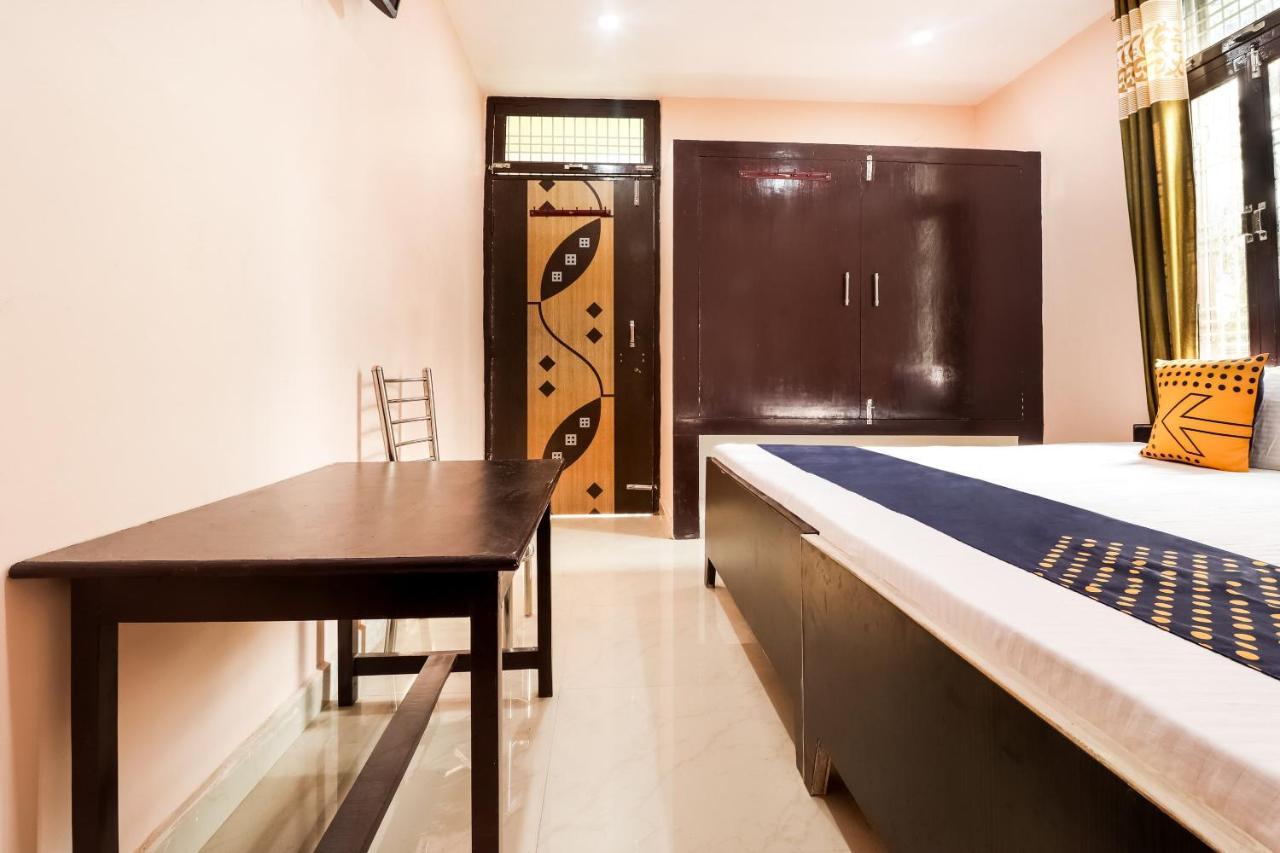 Spot On 63000 Hotel S.S. Plaza Banthra Sikandarpur Exterior photo