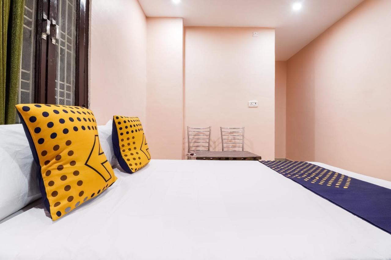 Spot On 63000 Hotel S.S. Plaza Banthra Sikandarpur Exterior photo