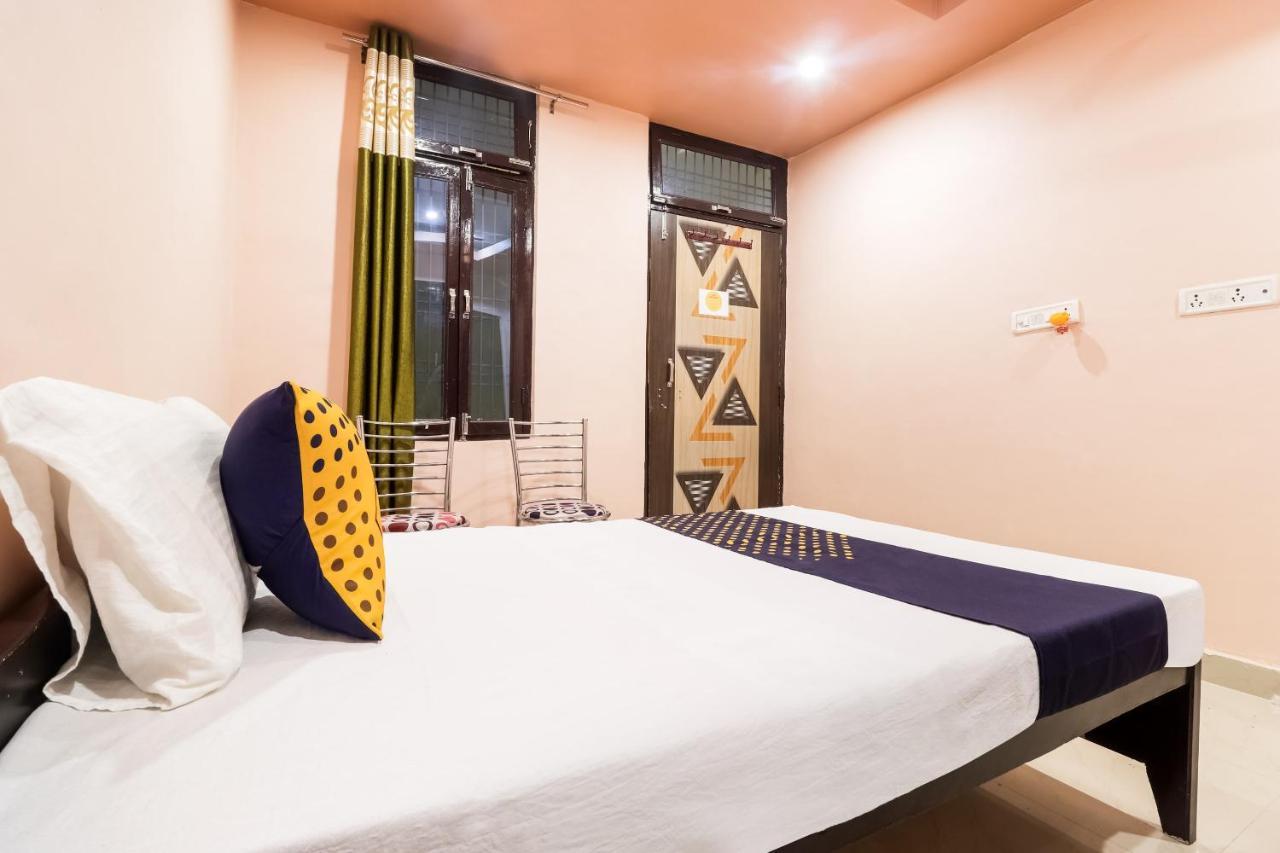 Spot On 63000 Hotel S.S. Plaza Banthra Sikandarpur Exterior photo