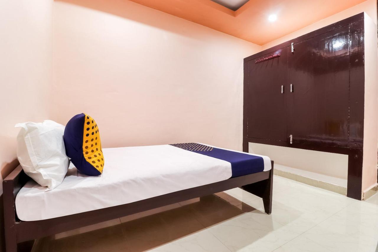 Spot On 63000 Hotel S.S. Plaza Banthra Sikandarpur Exterior photo